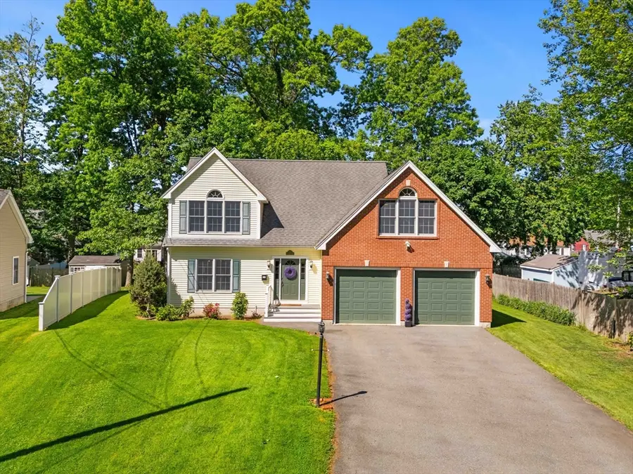 95 Maryland Ave, Lowell, MA 01851 - #2