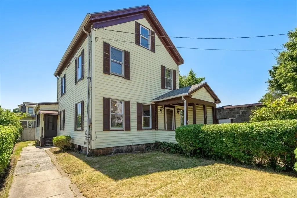 4 Magnolia Pl, Boston, MA 02125 - #1