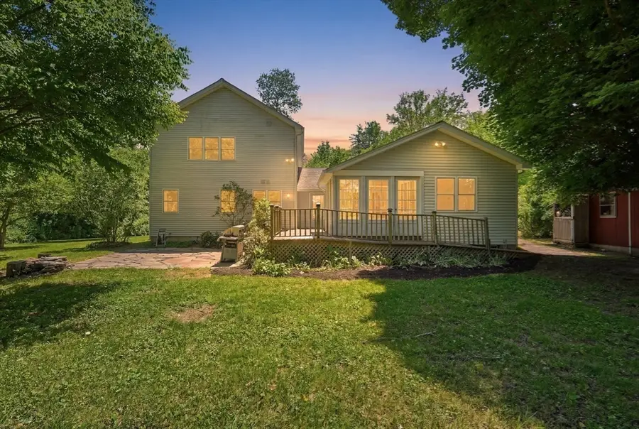 28 Hulst Rd, Amherst, MA 01002 - #2