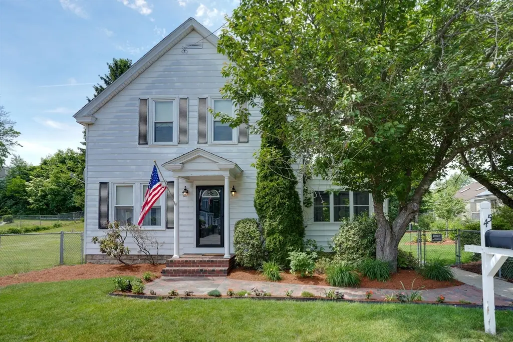 45 Hayes Ave, Lowell, MA 01854 - #1