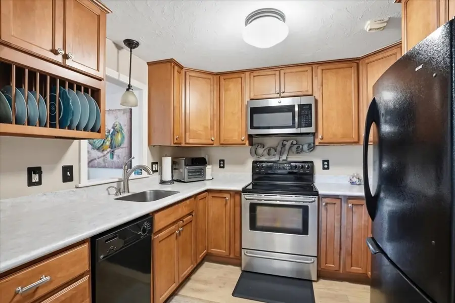 3 Marc Dr #3B1, Plymouth, MA 02360 - #3