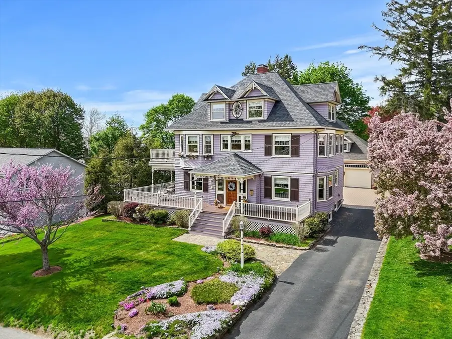 9 White Ave, Wakefield, MA 01880 - #3