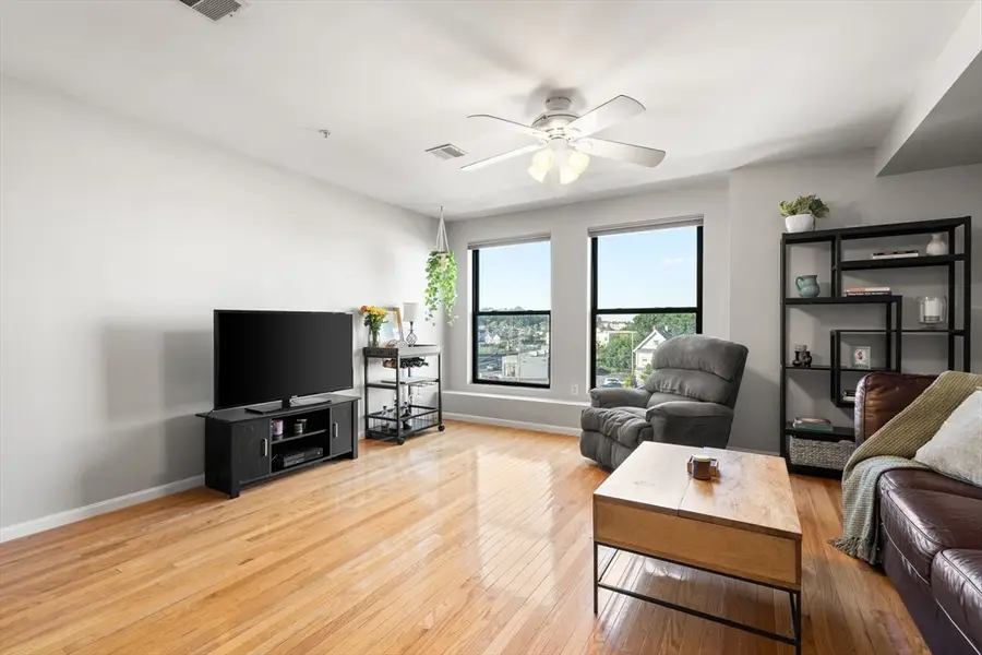 58 Almont St #12, Malden, MA 02148 - #3