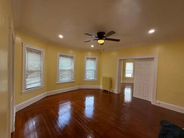 235 Bolyston St, Brockton, MA 02301