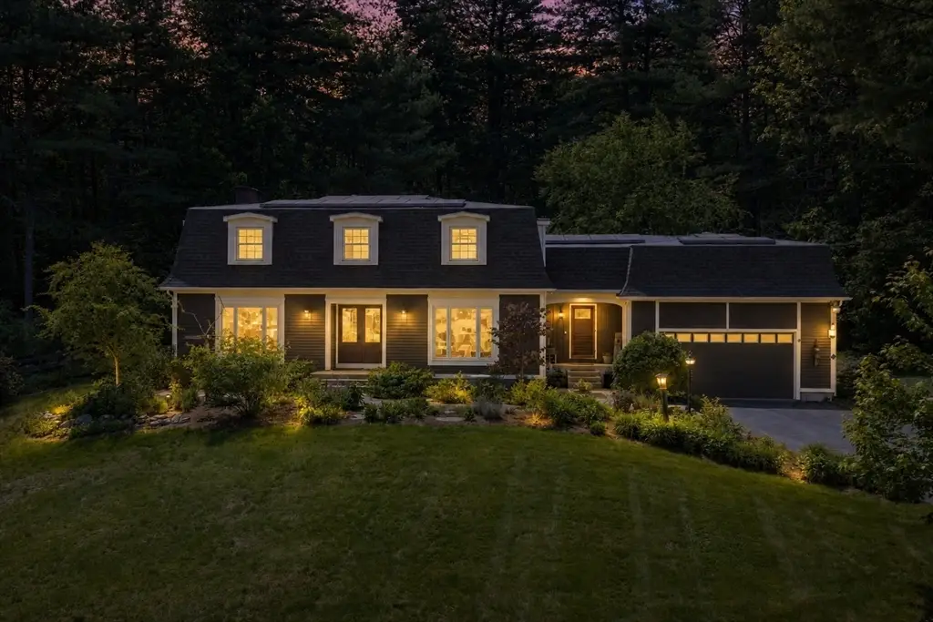 430 Page St, Lunenburg, MA 01462 - #1