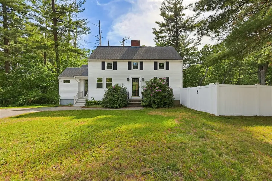12 Illinois Rd, Tewksbury, MA 01876 - #2