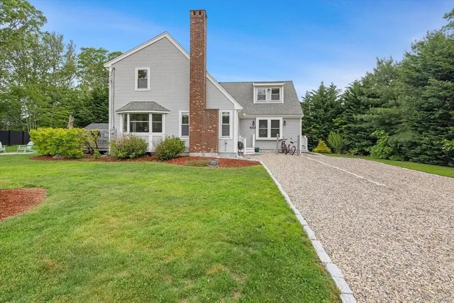 266 Algonquin Ave, Mashpee, MA 02649 - #2