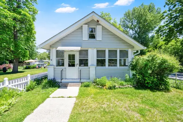 121 Merrill Rd, Springfield, MA 01119