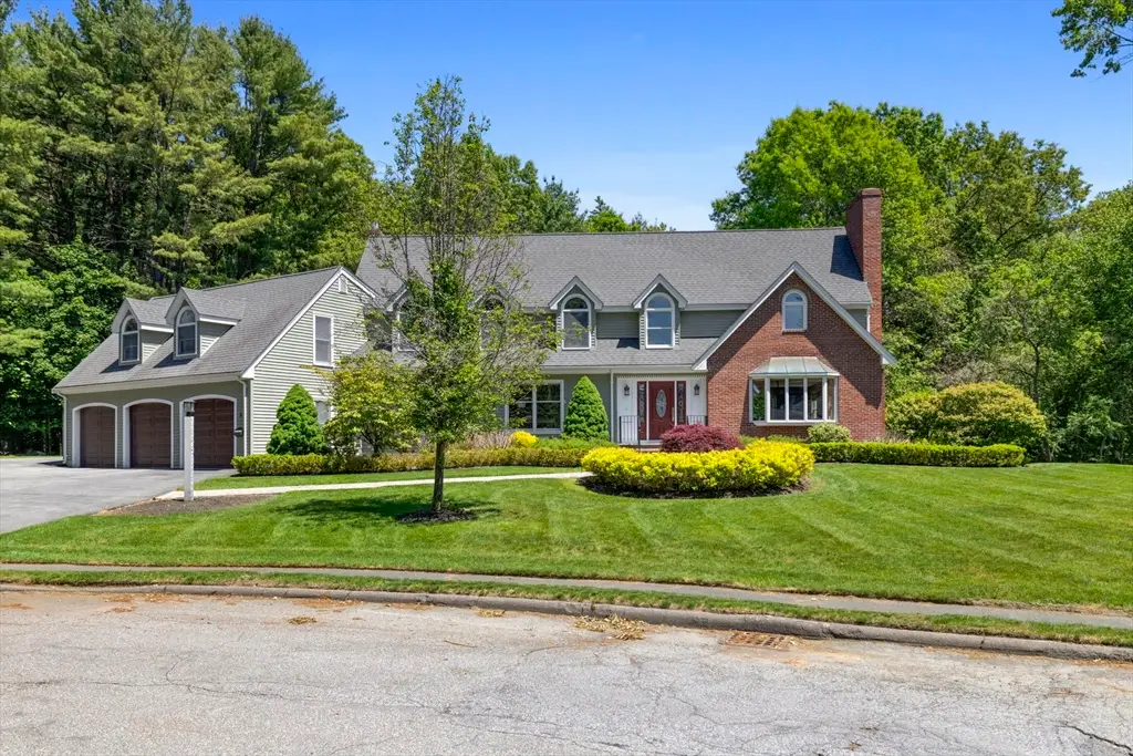3 Russell Rd, Lynnfield, MA 01940 - #1