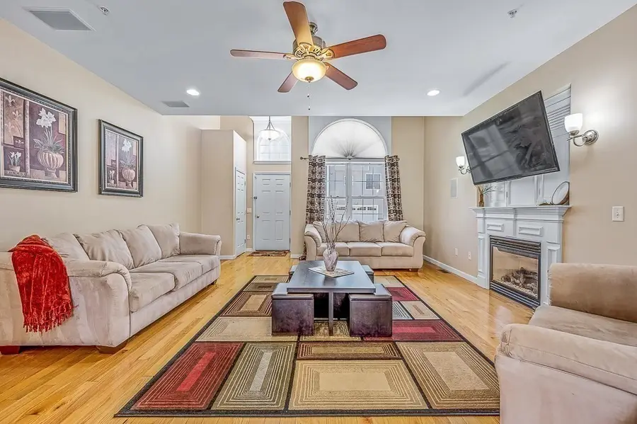 1 Dunia Ln #1, Northborough, MA 01532 - #3