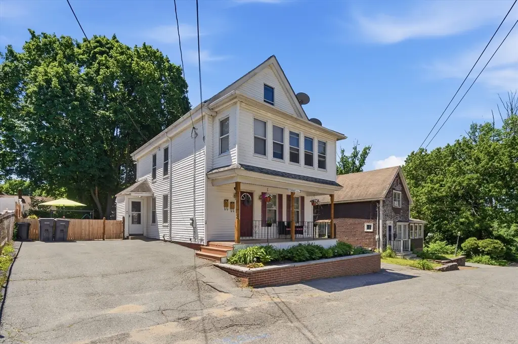 14 Norfolk St, Haverhill, MA 01830 - #1