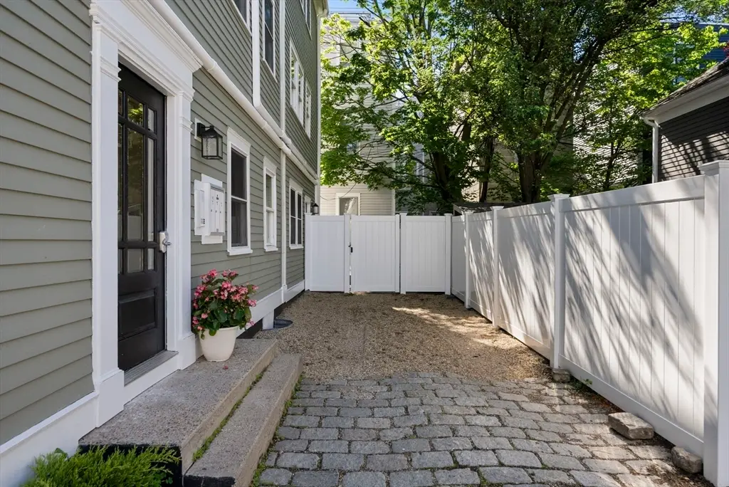 85 School Street #1, Boston, MA 02129 - #1