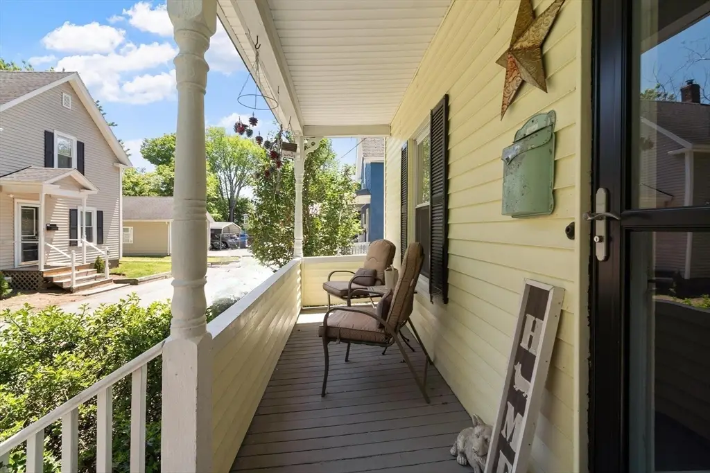 24 Bennett Pl, Leominster, MA 01453 - #1