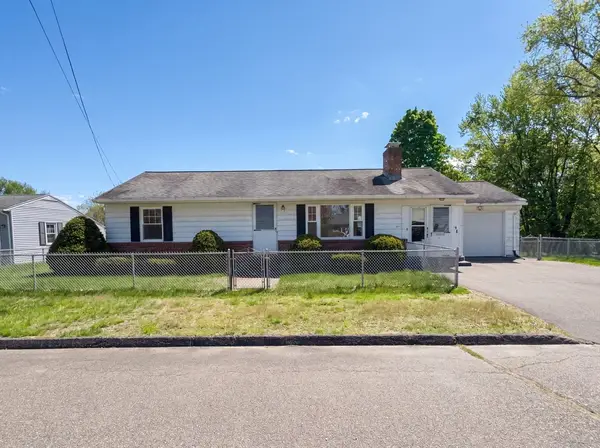 41 Hicks St, Chicopee, MA 01020