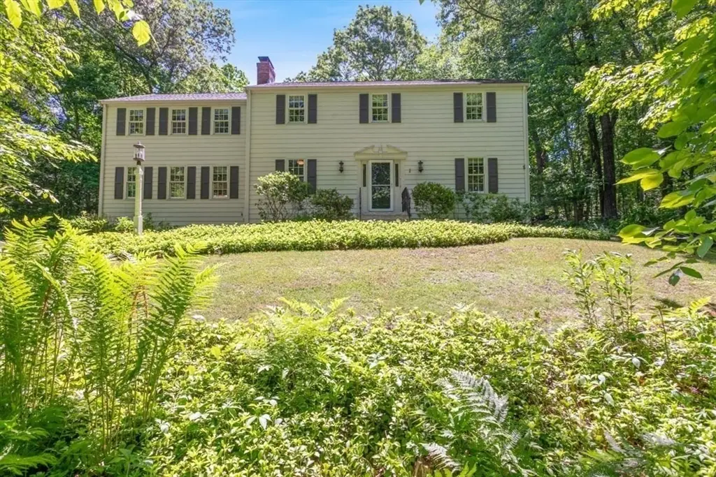 135 Raleigh Tavern Lane, North Andover, MA 01845 - #1