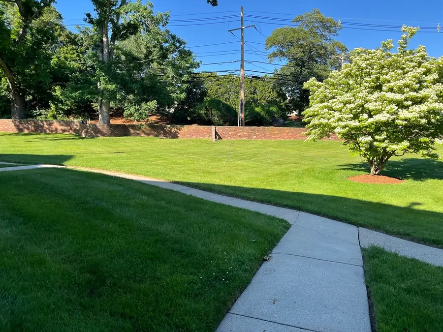 2005 Windsor Drive #2005, Framingham, MA 01701 - #2