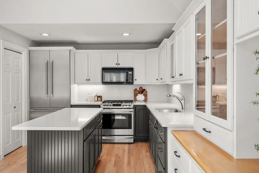 17 Highcroft Way #17, Hopkinton, MA 01748 - #2