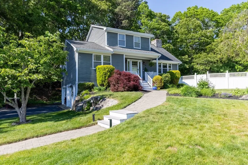 15 Heritage Rd, Acushnet, MA 02743 - #1
