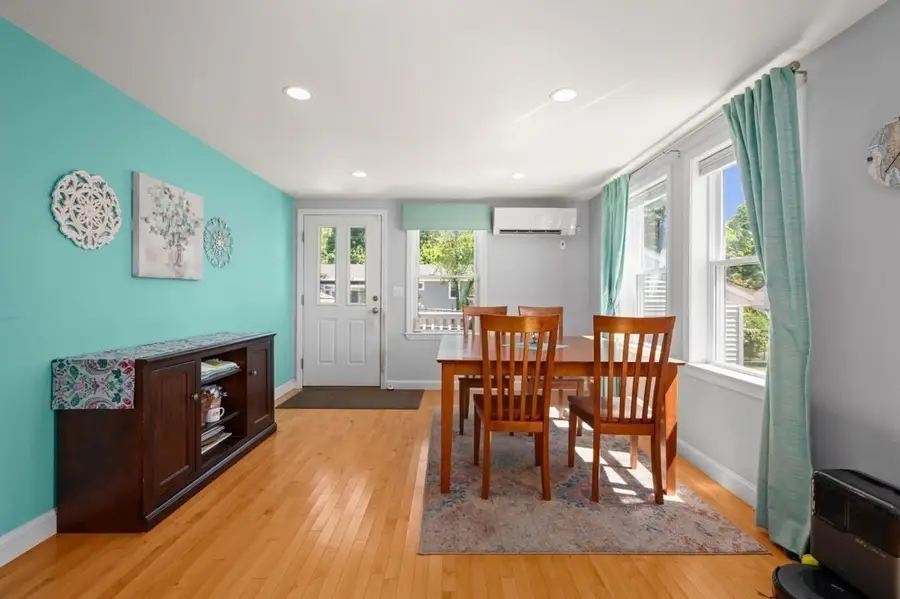88 Temple Road, Waltham, MA 02452 - #3