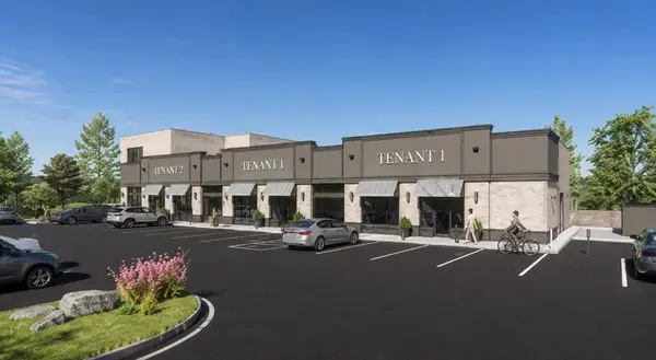 922 Lynnfield St, Lynnfield, MA 01940