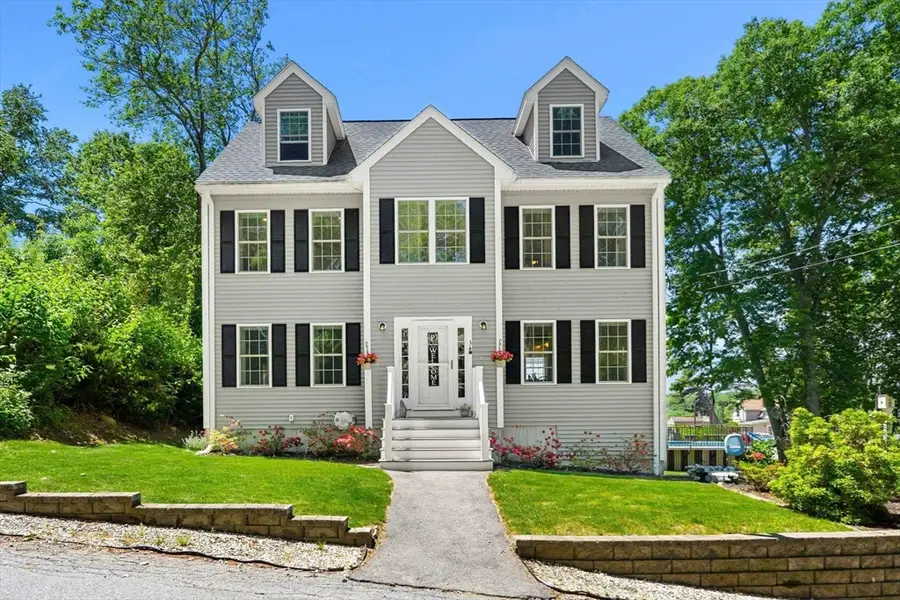 34 Amesbury Ave, Amesbury, MA 01913 - #3