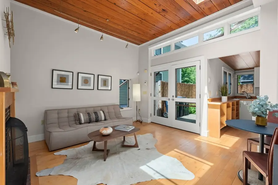 84 Kinnaird Street #84, Cambridge, MA 02139 - #3