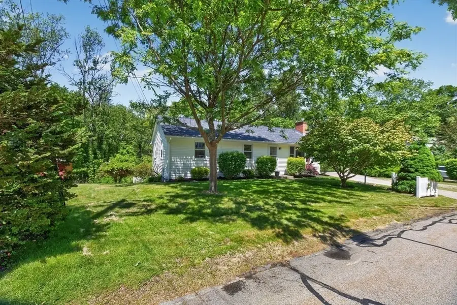 60 Pinedale St, Southbridge, MA 01550 - #3