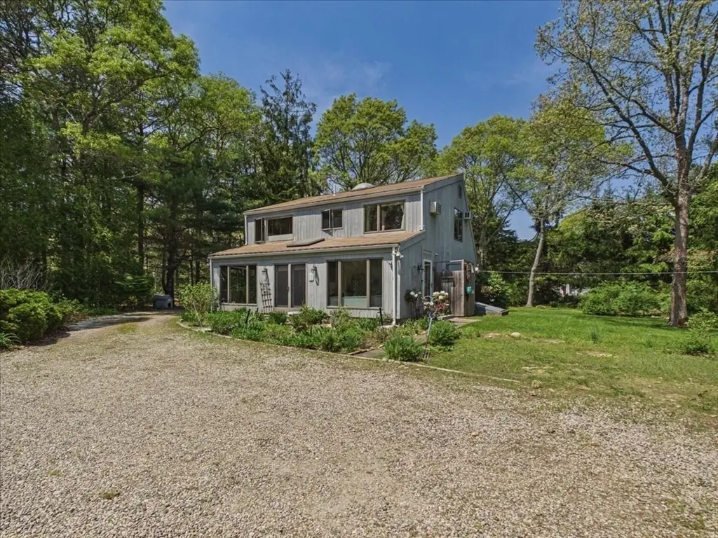 621 Locustfield Rd, Falmouth, MA 02536 - #1