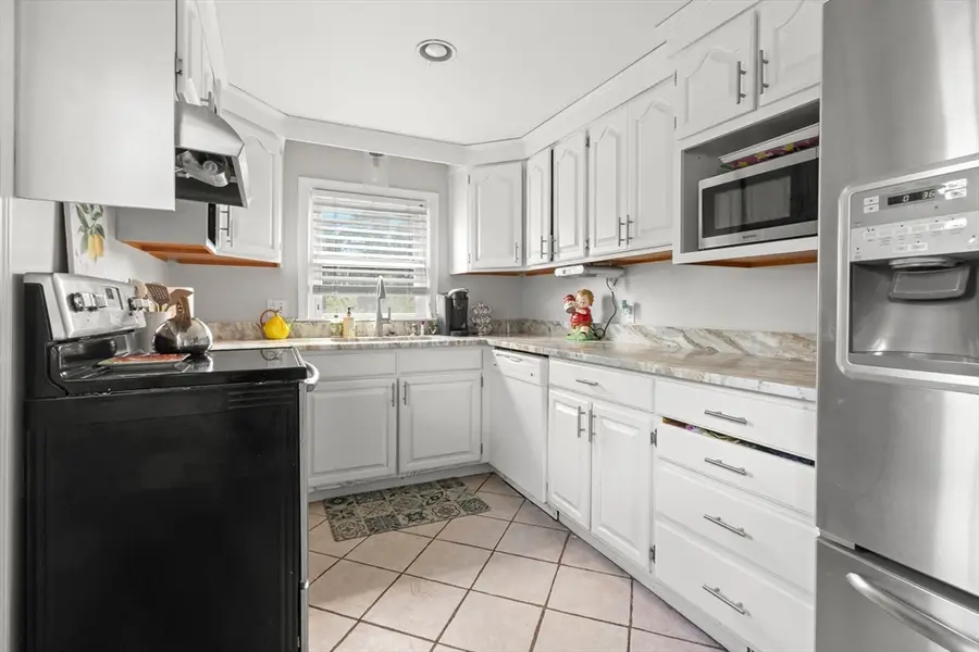 27 Woodside, Salem, MA 01970 - #3