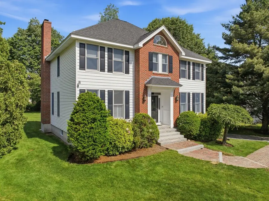 35 Harmony Ln, Methuen, MA 01844 - #2