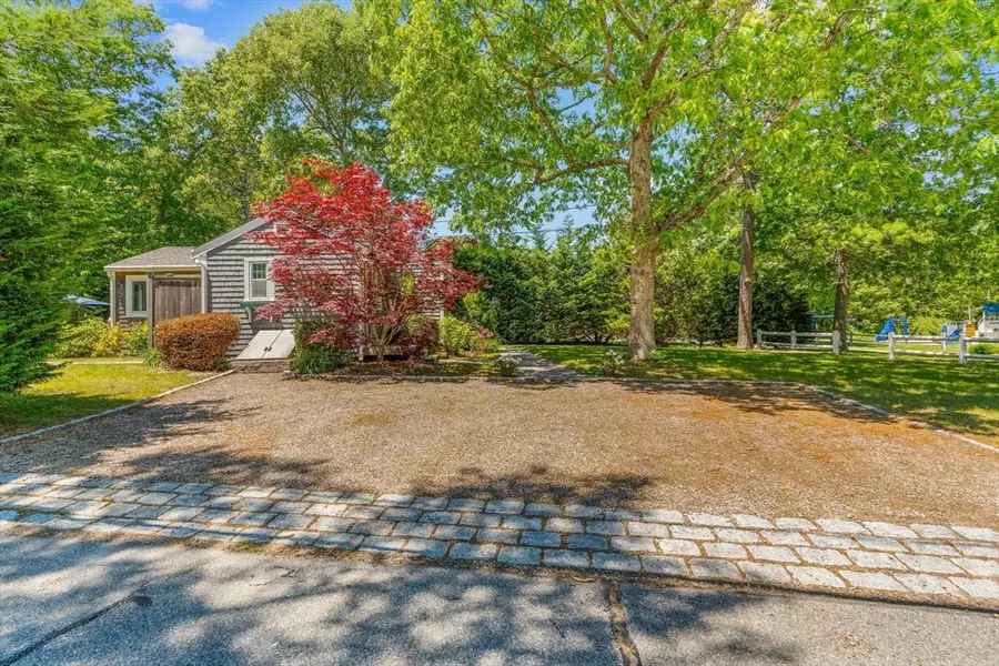 157 Wading Place Rd, Mashpee, MA 02649 - #3