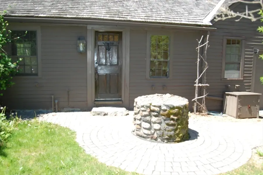 622 Spencer Rd., Oakham, MA 01068 - #3