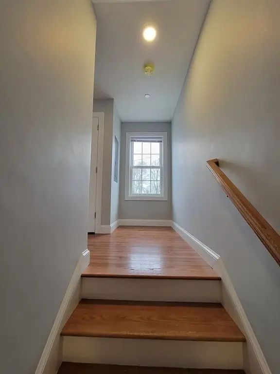 944 Warren Ave #2 F, Brockton, MA 02301 - #2