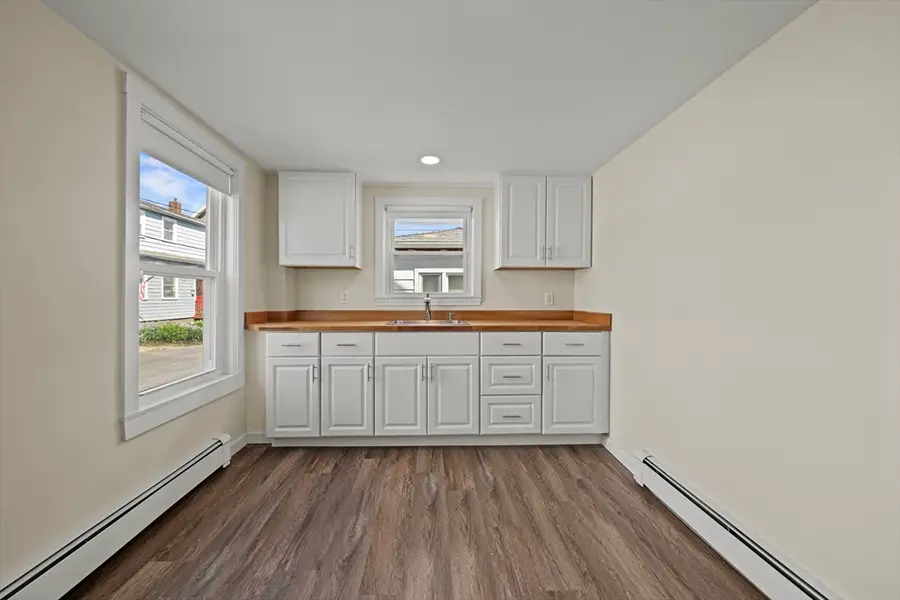 15 Shepherd St, Gloucester, MA 01930 - #3