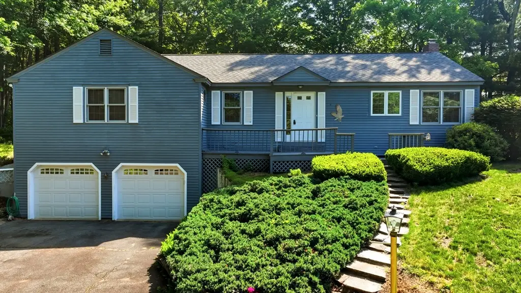 4 Ladyslipper Ln, Hadley, MA 01035 - #1