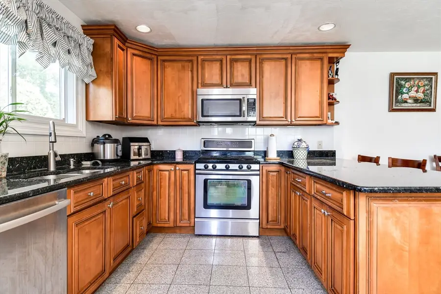 325 Captain Eames Circle #325, Ashland, MA 01721 - #3