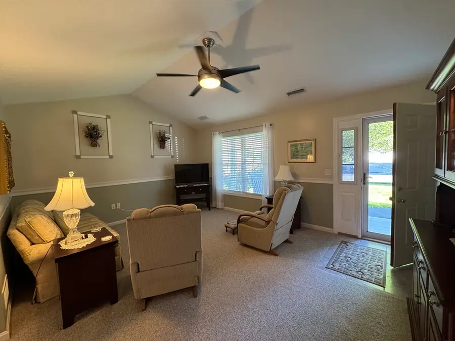 3 Dunbar Drive, Easton, MA 02334 - #3