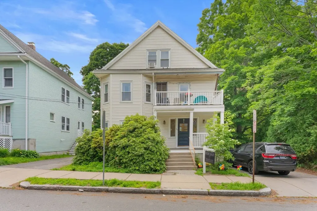 110 Crescent Ave, Melrose, MA 02176 - #1