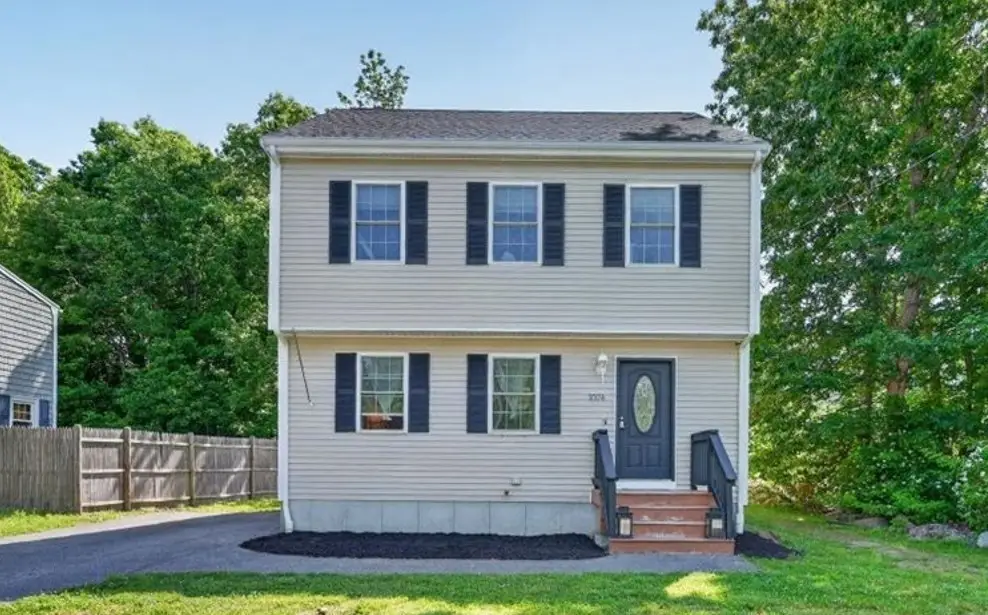 1074 Church St, New Bedford, MA 02745 - #1