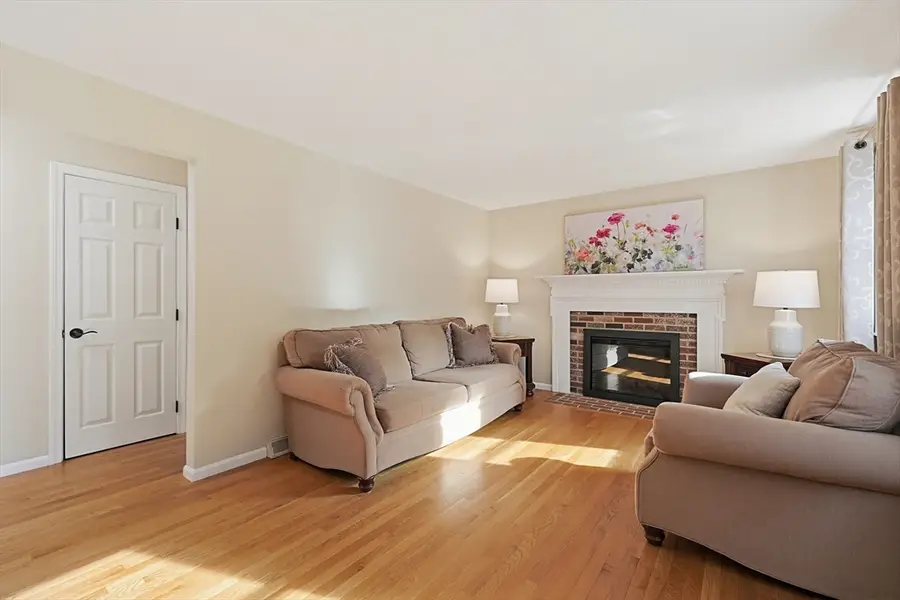10 Douglas Ave, Methuen, MA 01844 - #3