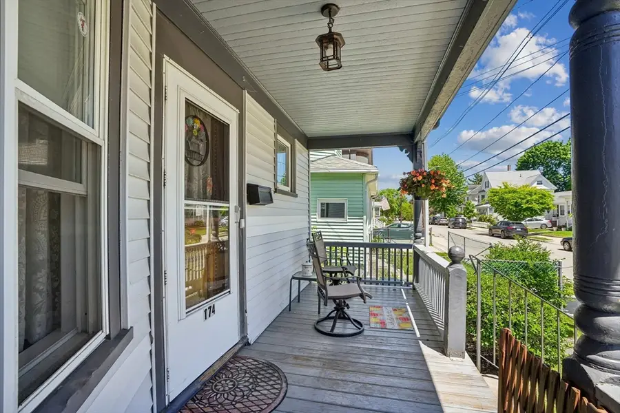 174 Beach St, Quincy, MA 02170 - #3