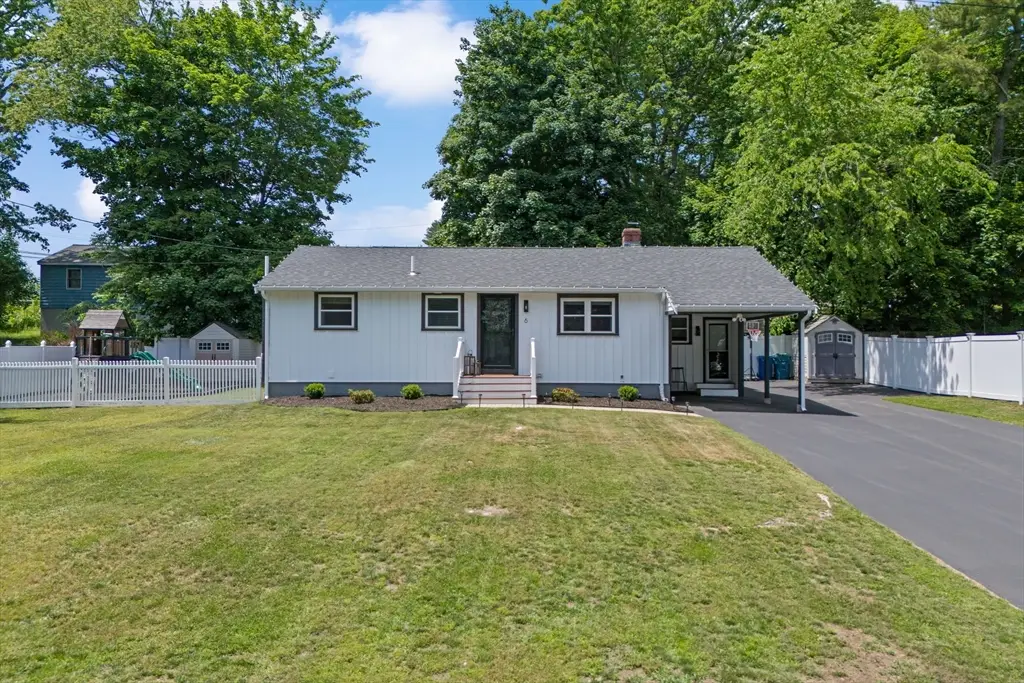 6 Oakland Ave, Tewksbury, MA 01876 - #1