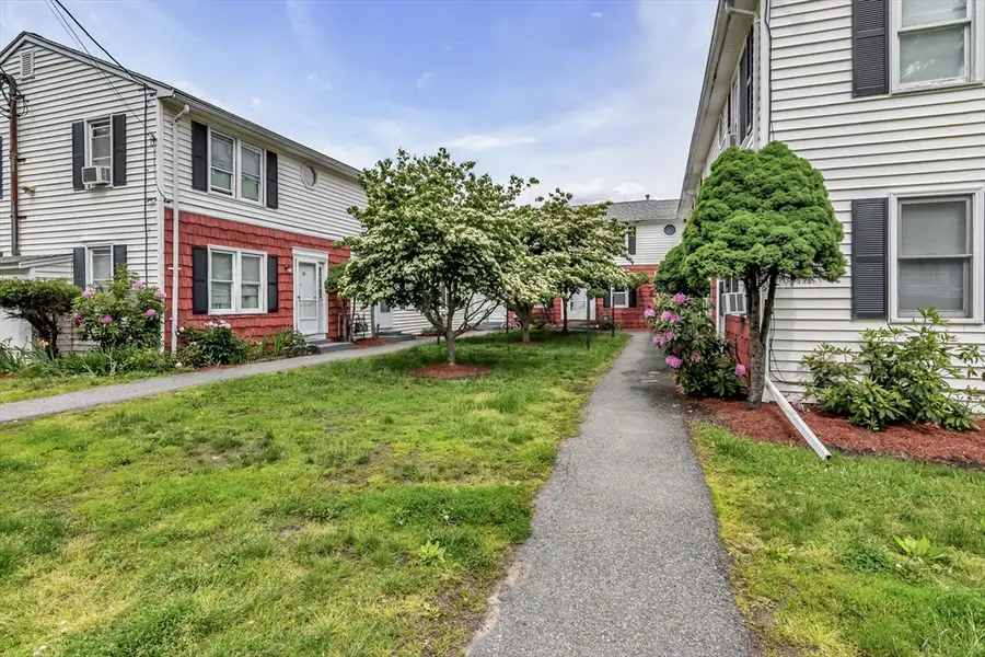 15 Crescent St #D, Lawrence, MA 01841 - #2