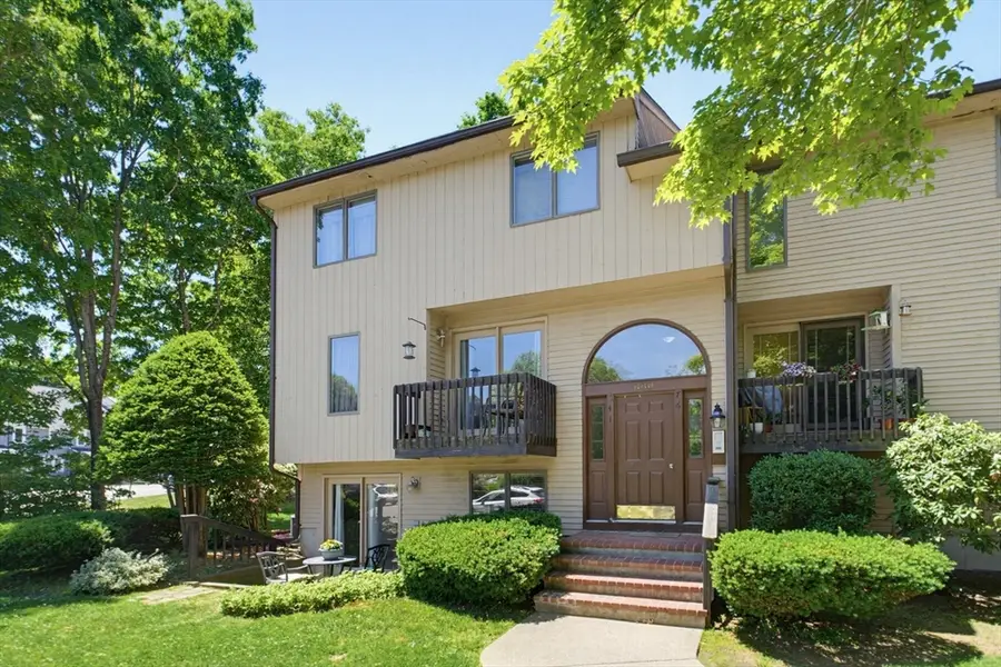 880 Landry Ave #1, North Attleboro, MA 02760 - #2