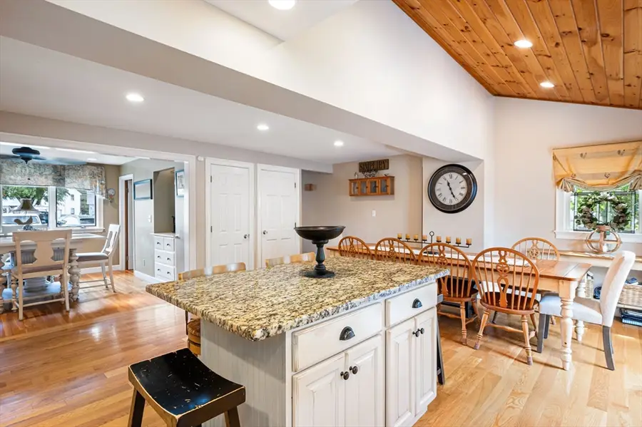 45 Foster Lane, Milton, MA 02186 - #3