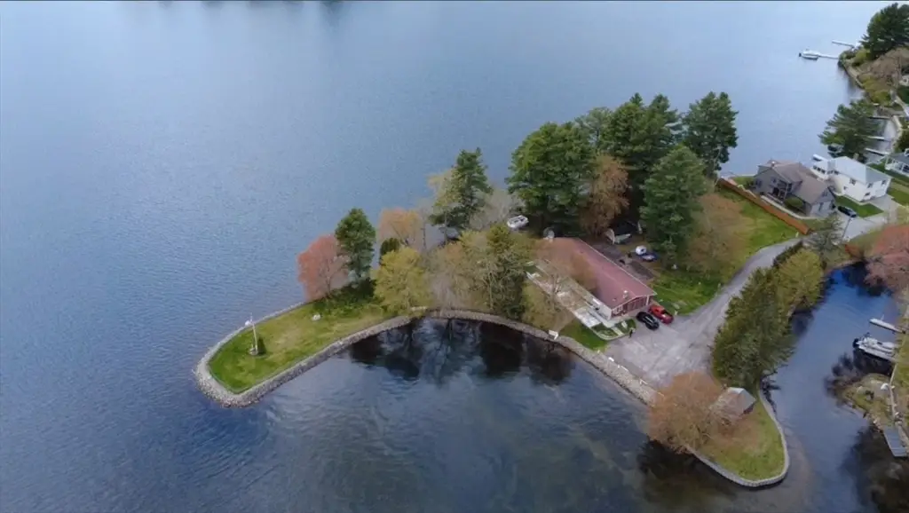 20 Indian Point Rd, Webster, MA 01570 - #1