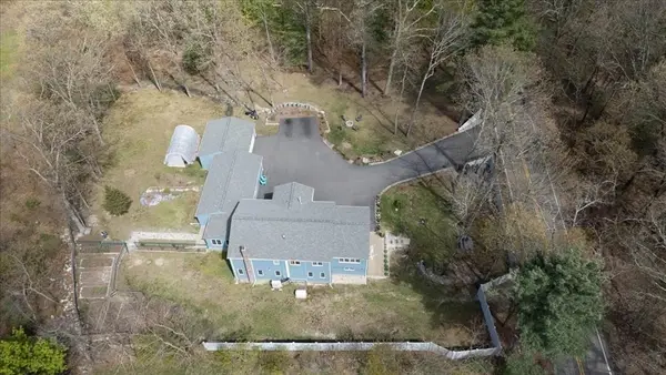 20. Bullard Street., Sharon, MA 02067