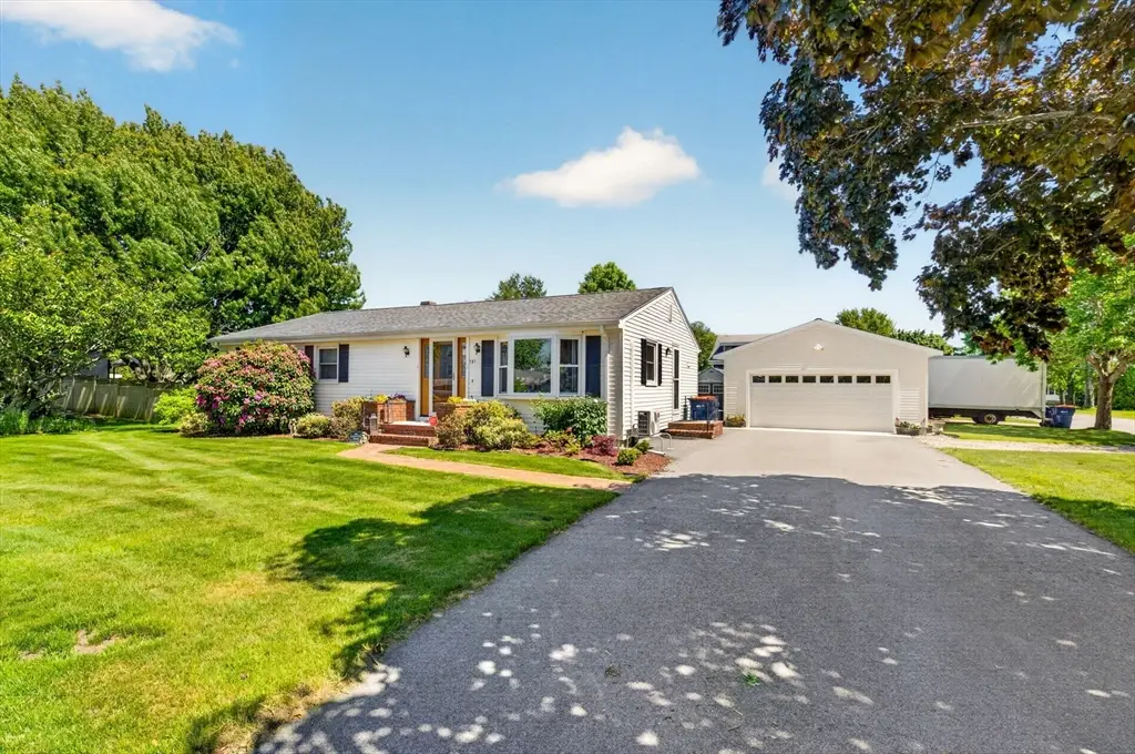 131 Spring Street, Fairhaven, MA 02719 - #1
