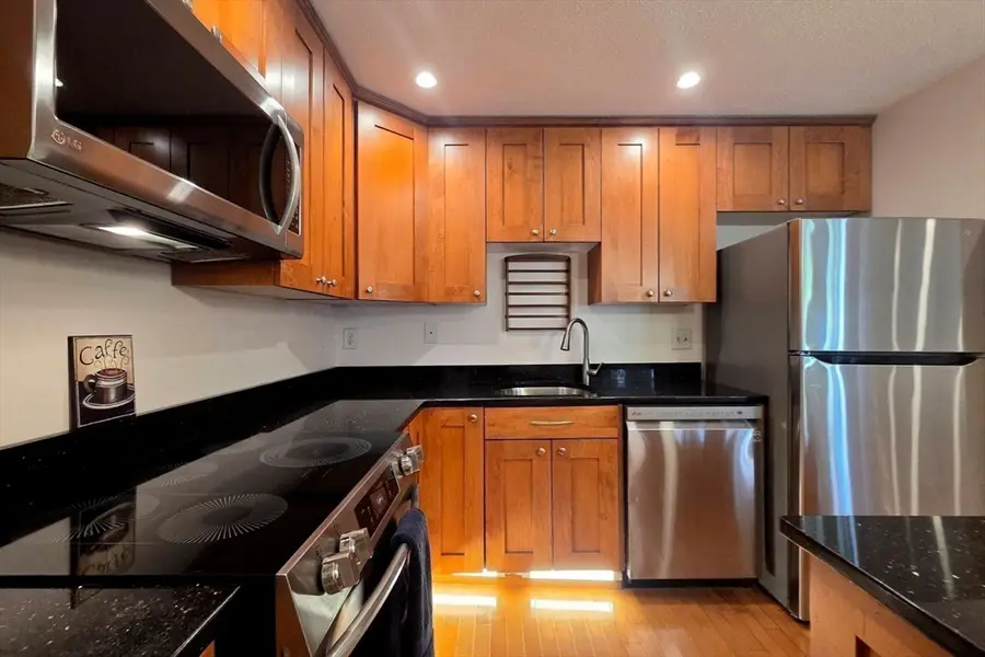11 Church St #101, Salem, MA 01970 - #3