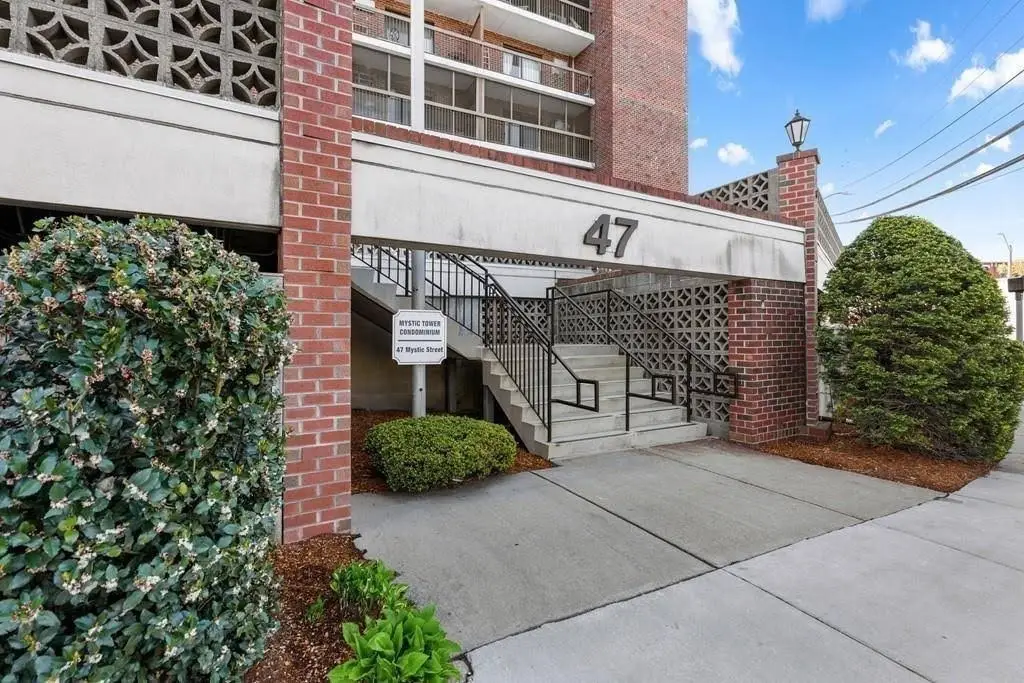 47 Mystic St #3F, Arlington, MA 02474 - #1